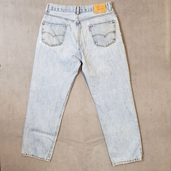 Levis Jeans Mens 32x30* Blue 550 Relaxed Straight American Light Wash Denim Jean - Picture 3 of 16